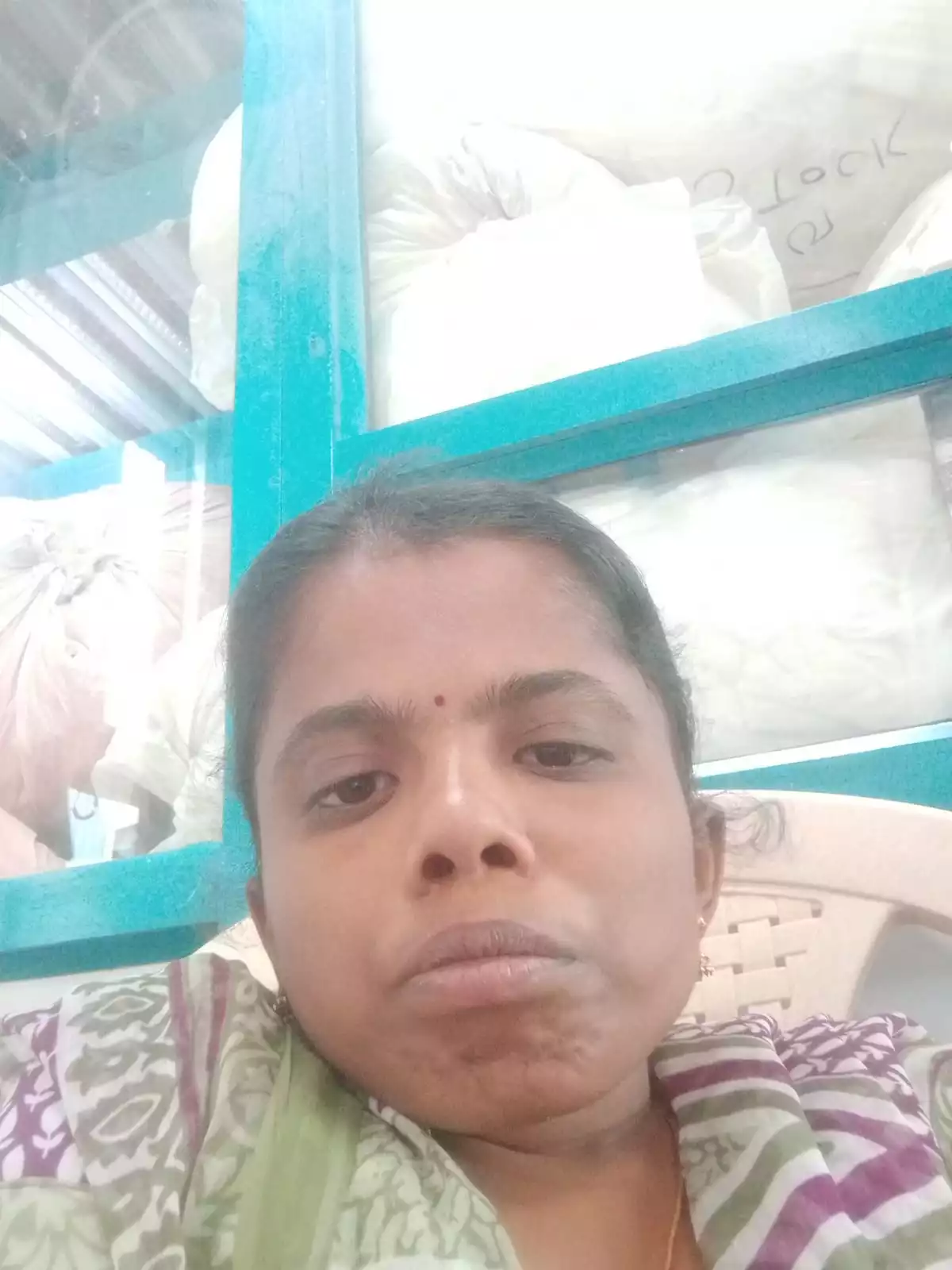 Gounder - Kongu Vellala Gounder Bride Garments / Textile Employee