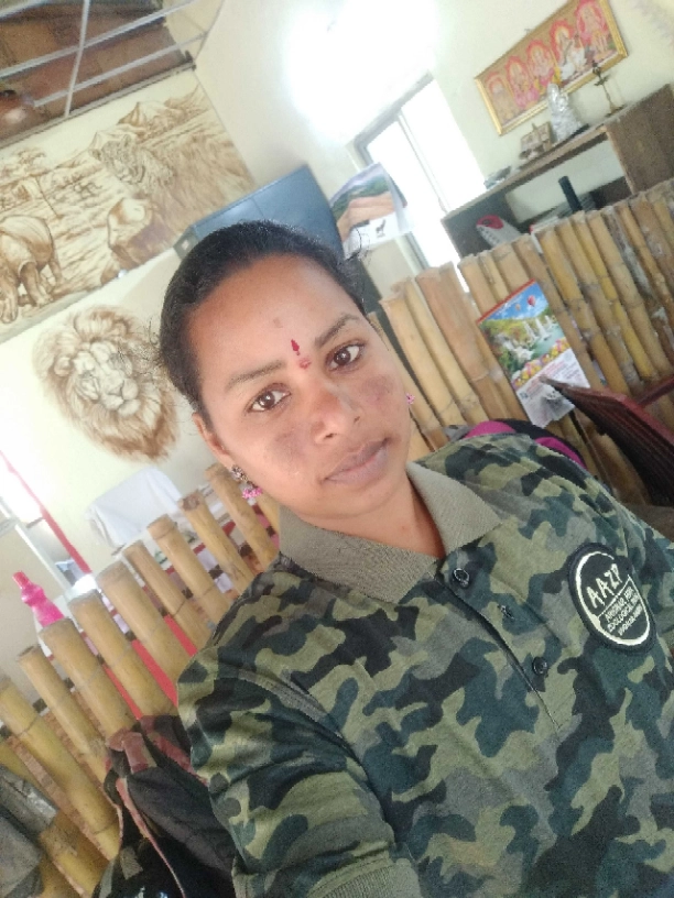 Adi Dravidar / Paraiyar Bride Operator