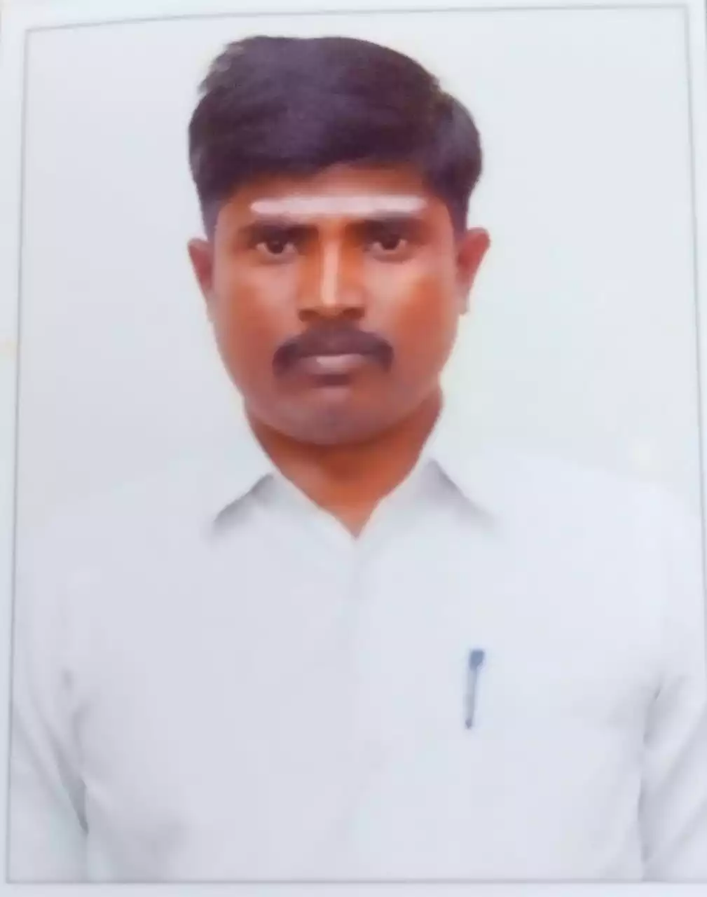 Anuppa Gounder Groom B.Com.